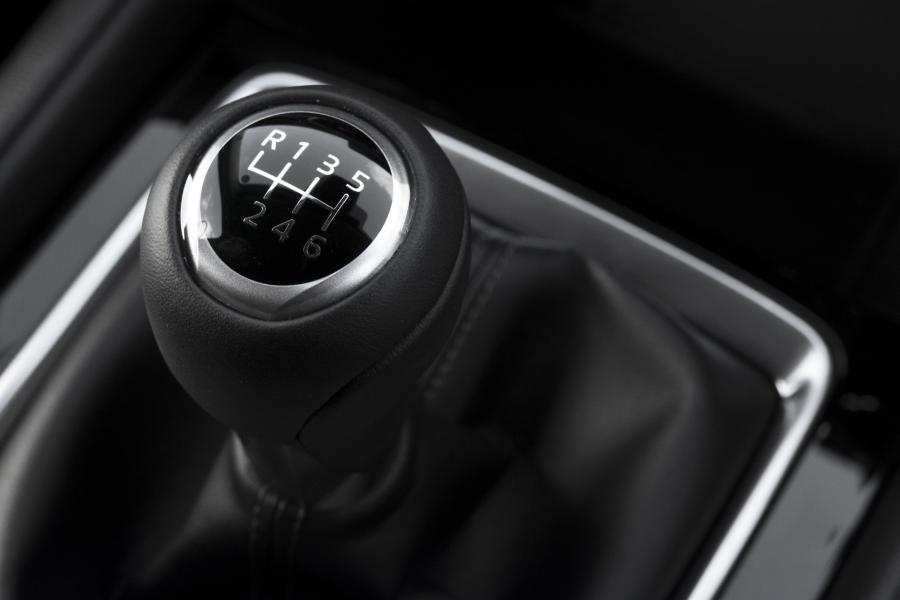 Детали интерьера Mazda CX-5 2017 года  (UK) (фото 46 из 74)
